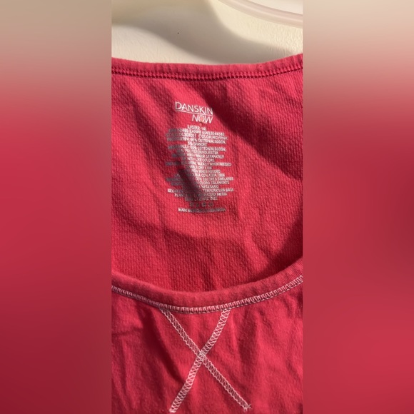 Danskin Now Active Tank ๐ - Picture 3 of 4